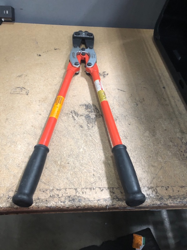 Photo 2 of 24 in. PowerPivot Center Cut Double Compound Action Bolt Cutter
