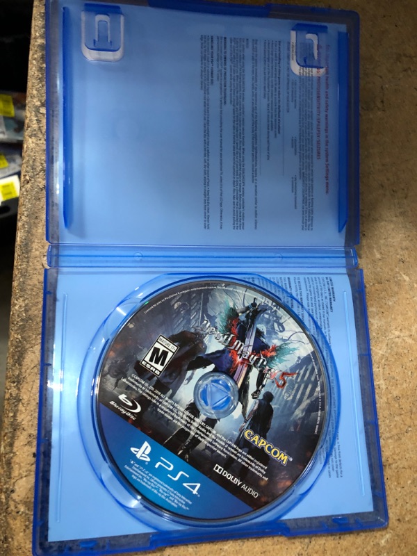 Photo 3 of Devil May Cry 5 - PlayStation 4
