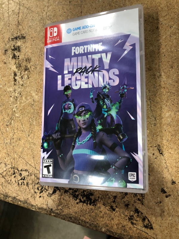 Photo 2 of Fortnite Minty Legends Pack - Nintendo Switch

