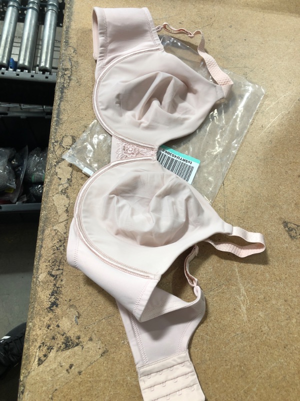 Photo 2 of Vanity Fair Women's Full Figure Beauty Back Smoothing Bra SIZE 40DD.
