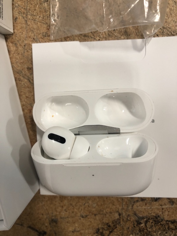 Photo 3 of Apple AirPods Pro Wireless Earbuds