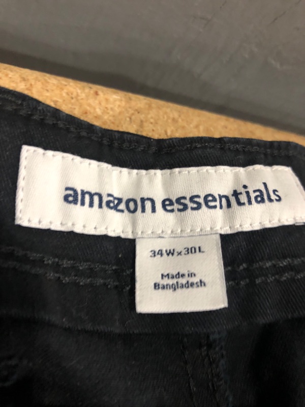 Photo 3 of Amazon Essentials Men's Slim-Fit Stretch Cargo Pant 34W X 30L
