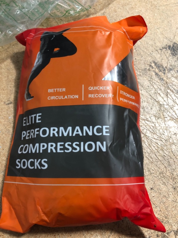 Photo 2 of Compression Socks for Women & Men Circulation - Plantar Fasciitis Anti-Blister Crew Socks Support for Athletic Running- s/m
