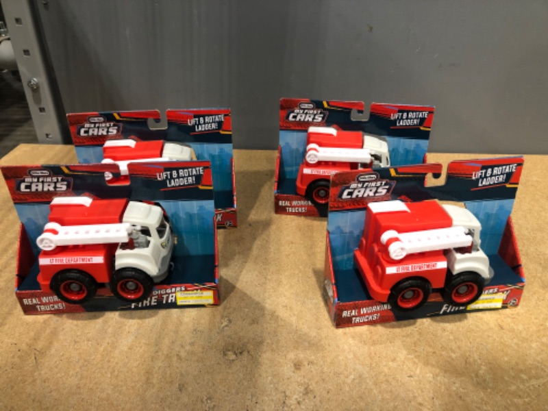 Photo 2 of (x4) Dirt Diggers Minis- Fire Truck

