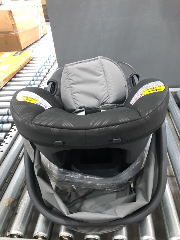 Photo 1 of Century Carry On 35 Lightweight Infant Car Seat, Metro