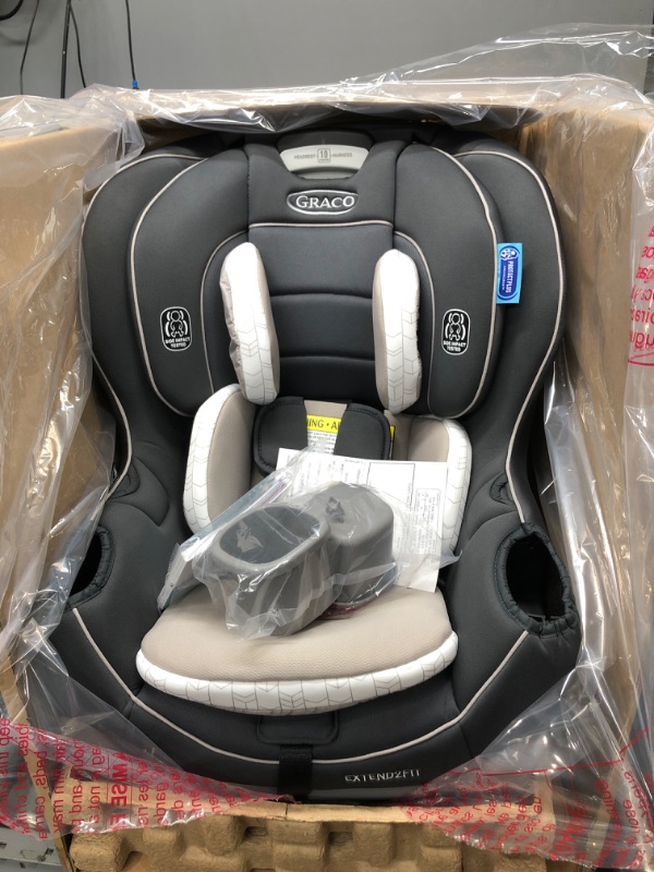 Photo 2 of Graco Extend2Fit Convertible Car Seat | Ride Rear Facing Longer with Extend2Fit, Redmond
