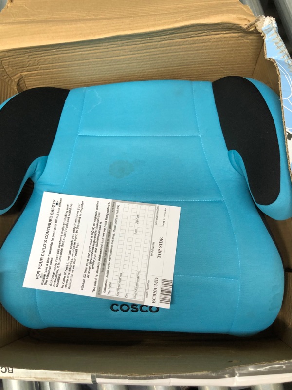 Photo 2 of Cosco Topside Backless Booster Car Seat, Turquoise
**stained**