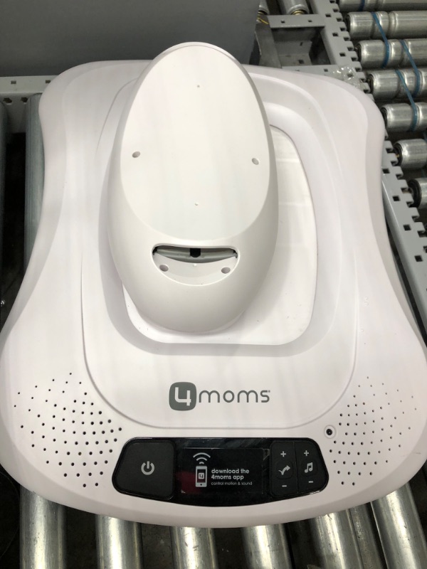 Photo 1 of *** INCOMPLETE ITEM***
4moms® mamaRoo 4 Multi-Motion™ Baby Swing, Bluetooth Baby Rocker with 5 Unique Motions, Plush Fabric, Multi
