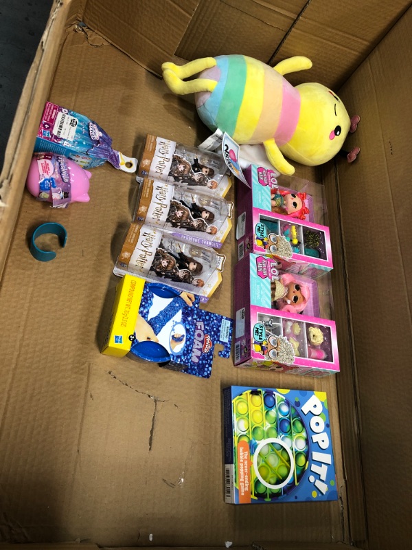 Photo 1 of BUNDLE OF 10 ASSORTED TOYS FOR KIDS 