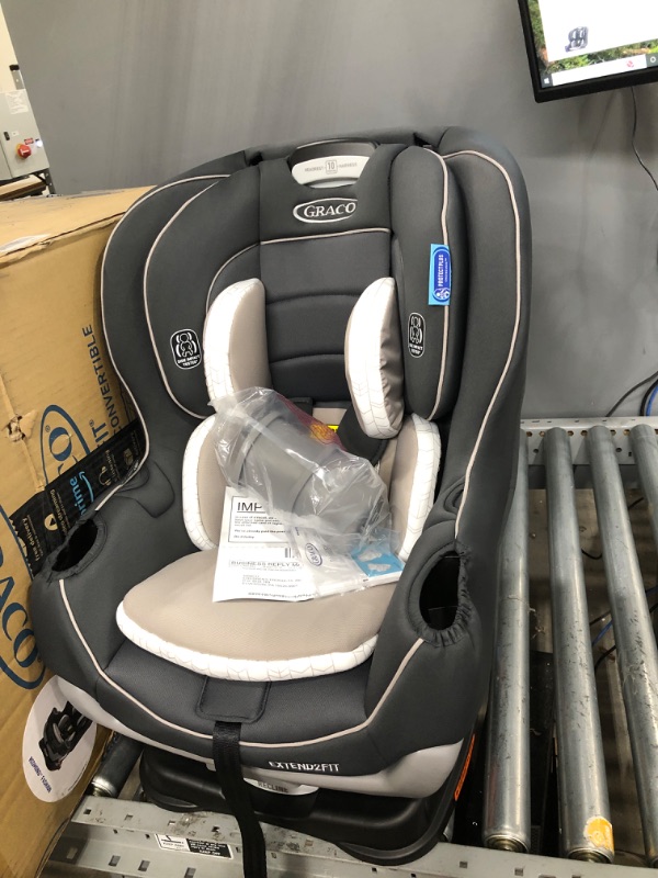 Photo 2 of Graco Extend2Fit Convertible Car Seat | Ride Rear Facing Longer with Extend2Fit, Redmond
