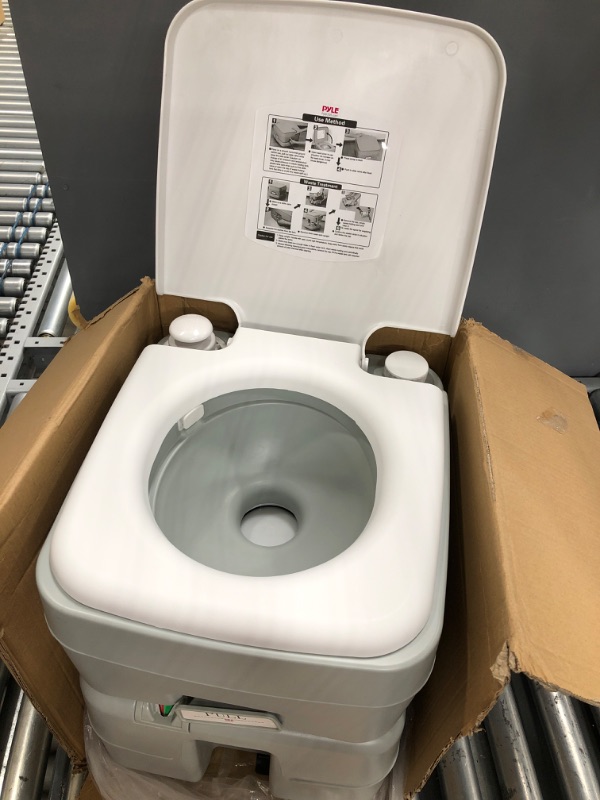 Photo 3 of Serenelife SLCATL320 5.3 Gal Outdoor & Travel Portable Toilet