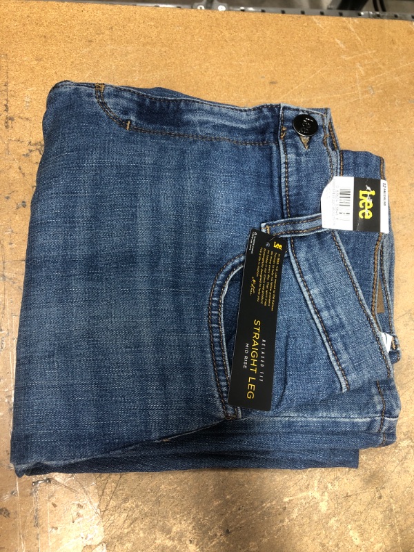 Photo 2 of ***Size: 12 Medium*** Lee Women's Relaxed Fit Straight Leg Jean