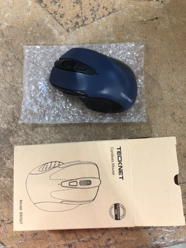 Photo 2 of TeckNet 2600DPI Bluetooth Wireless Mouse, 12 Months Battery Life with Battery Indicator, 2600/2000/1600/1200/800DPI
