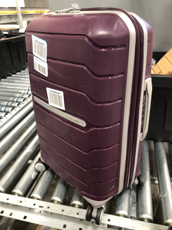 Photo 3 of USED: Samsonite Freeform Hardside Expandable with Double Spinner Wheels, Merlot, Carry-On 21-Inch
