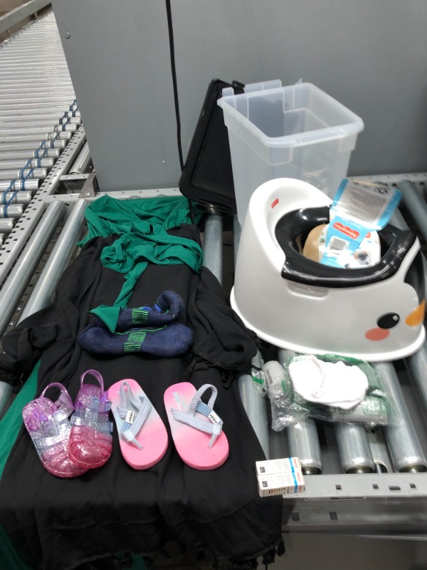 Photo 1 of ***Miscellaneous home goods (Cloths/baby sandals/containers/baby seat/lights/socks - 25 items) 
- Some items have minor cosmetic damaged 