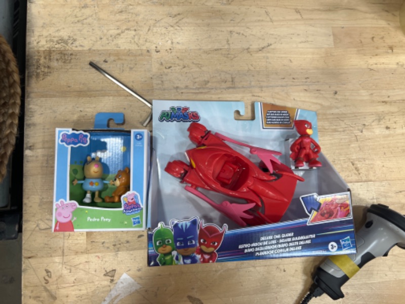 Photo 3 of BUNDEL OF PJ Masks Owlette Deluxe Owl Glider & Peppa Pig Pedro Pony Figure with Bear


