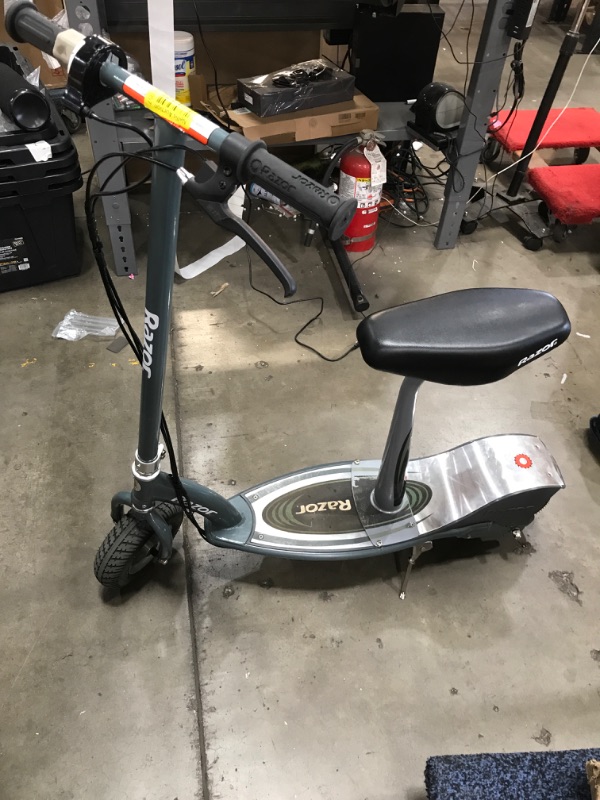 Photo 3 of MISSING CHARGER; DENTED***Razor E300 Electric Scooter
