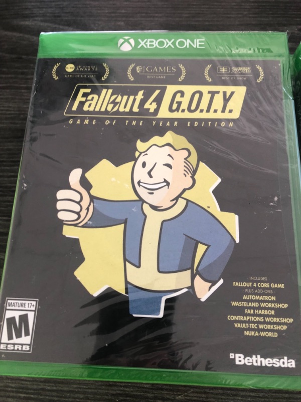 Photo 2 of Fallout 4 Game Of The Year Edition - Xbox One