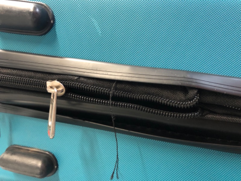 Photo 2 of (SCRATCHED; COSMETIC DAMAGES) Travelers Club Chicago Hardside Expandable Spinner Luggage, Teal, Carry-On 20-Inch
