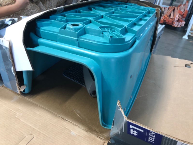 Photo 1 of Booster Bath Elevated Pet Bathing X-Large