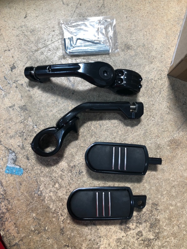 Photo 2 of [New Generation] Long Angled Steamliner Highway Pegs Foot Rest Fit for Harley Touring Street Glide Road Glide Road King Electra Glide Dyna Sportster with 1 1/4 inch Highway Bar (Black)