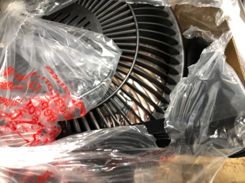 Photo 4 of 12 in. 3 Speed Whole Room Circulator Floor Fan