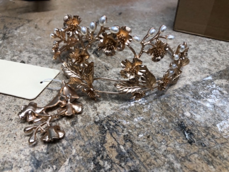 Photo 2 of FXmimior Vintage Gold Flower Leaf Bead Bridal Wedding Crown Headband Women Crystal Tiara Headpiece Wedding Hair Accessories (PARTLY DAMAGED)