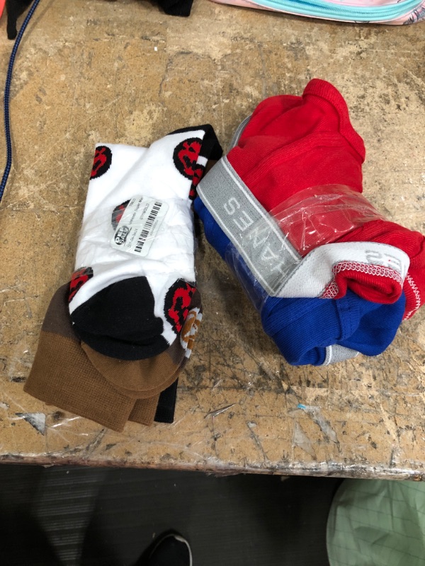 Photo 1 of * BUNDLE 2 ITEMS8  BOYS SOCKS AND BOXESR SIZE LARGE