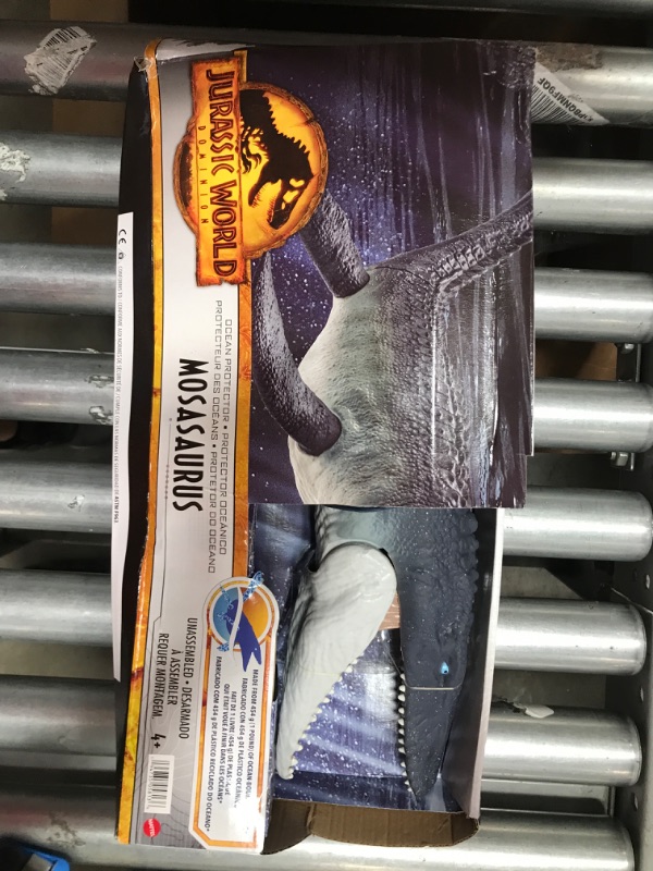 Photo 2 of Jurassic World: Dominion Ocean Protector Mosasaurus Dinosaur Figure

