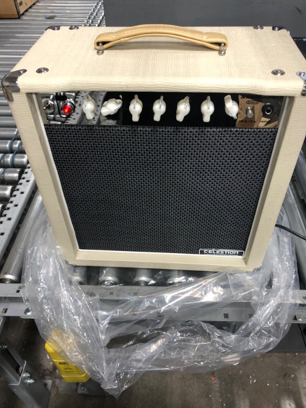 Photo 2 of Monoprice 611815 15Watt, 1 x 12 Guitar Combo Tube Amplifier with Celestion Speaker & Spring Reverb - 15 Watt Amp