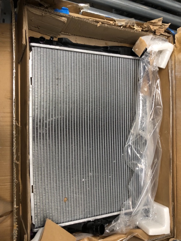 Photo 2 of A-Premium Engine Radiator Compatible with BMW 128i E87 F20 323i 325i 325xi 328i 328i xDrive 330i 330xi Z4 Manual Transmission Replace# CU2882, 17117562079