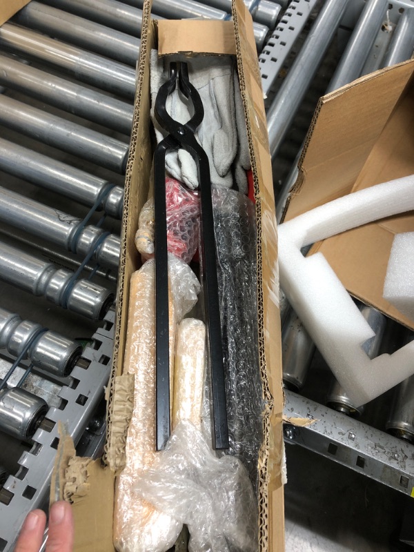 Photo 1 of VEVOR Portable Propane Forge Three Burners and Open Structure, Propane Burner Forge Large Capacity, Square Metal Blacksmithing Forge for Knife and Tool Making Equipment