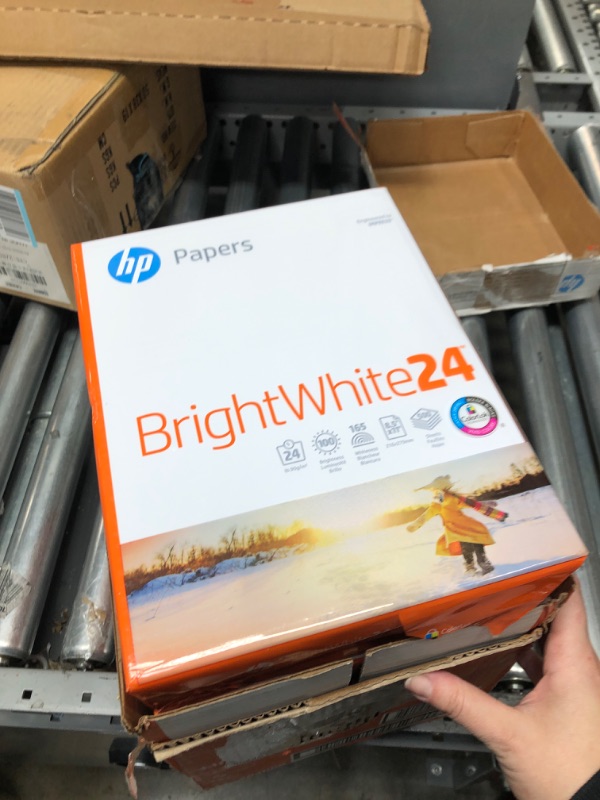 Photo 2 of HP Printer Paper | 8.5 x 11 Paper | BrightWhite 24 lb | 5 Ream Case - 2500 Sheets |100 Bright |Made in USA - FSC Certified | 203000C 5 Ream | 2500 Sheets Letter (8.5 x 11)