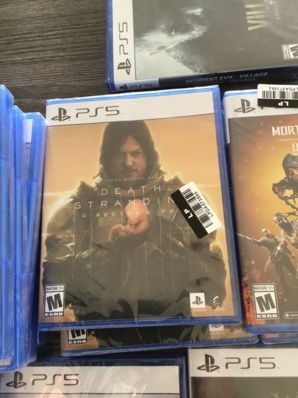 Photo 2 of Death Stranding Director's Cut - PlayStation 5

