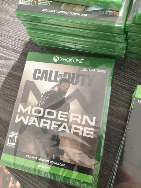 Photo 2 of Call of Duty: Modern Warfare - Xbox One

