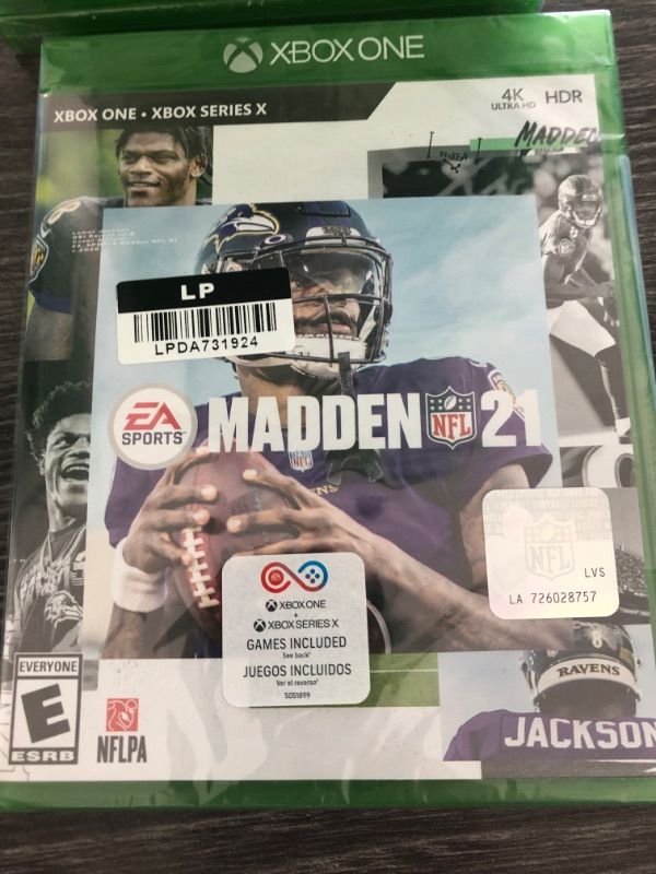 Photo 2 of Madden NFL 21 - Xbox One/Series X

