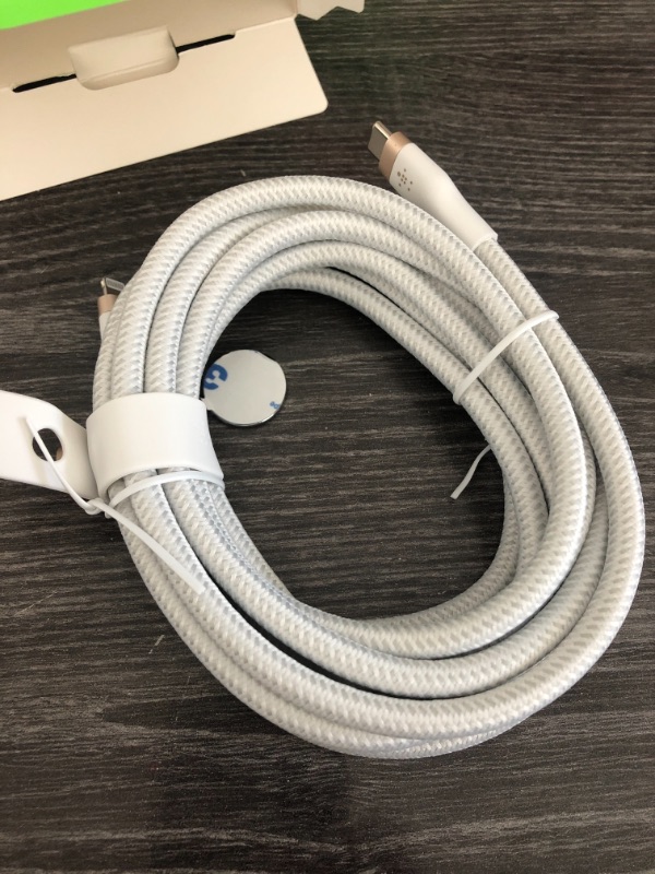 Photo 1 of Belkin BoostCharge Pro Flex USB-C Lightning Connector Cable + Strap

