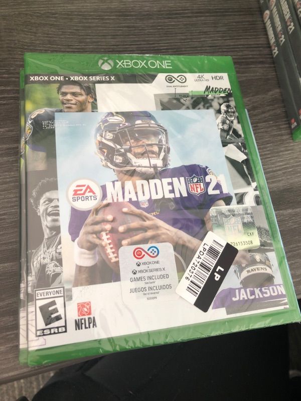 Photo 2 of Madden NFL 21 - Xbox One/Series X

