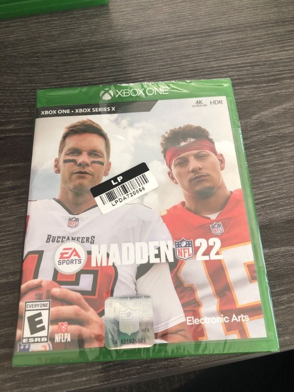 Photo 2 of Madden NFL 22 - Xbox One/Series X|S

