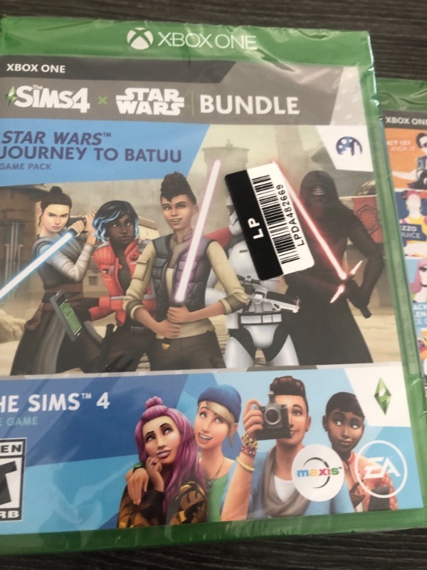 Photo 2 of Electronic Arts The Sims 4 + Star Wars Journey to Batuu (Xbox One)