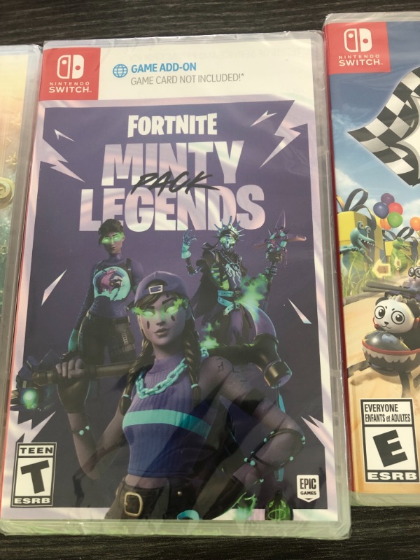 Photo 2 of Fortnite Minty Legends Pack - Nintendo Switch