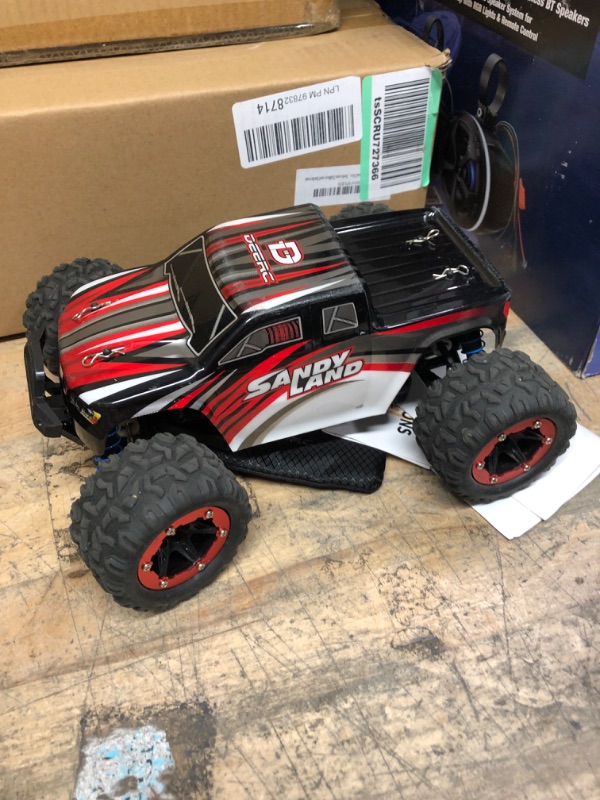 Photo 3 of DEERC RC Cars 9300 High Speed Remote Control Car for Kids Adults 1:18 Scale 40 KM/H 4WD Off Road Monster Trucks. -used. unable to test -