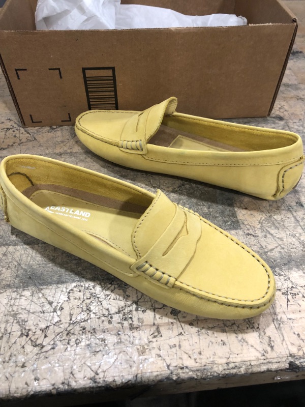 Photo 2 of Eastland Women's Patricia Loafer Yellow Size 9.5