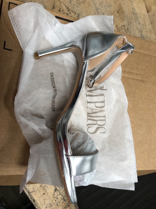 Photo 3 of DREAM PAIRS Women's Karrie High Stiletto Pump Heeled Sandals ( silver) size (10)
