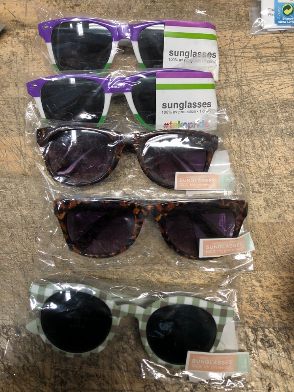 Photo 1 of Assorted Sunglasses Pack of 5