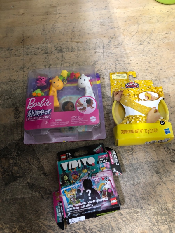 Photo 1 of BUNDLE OFG 3 ITEMS TOYS 