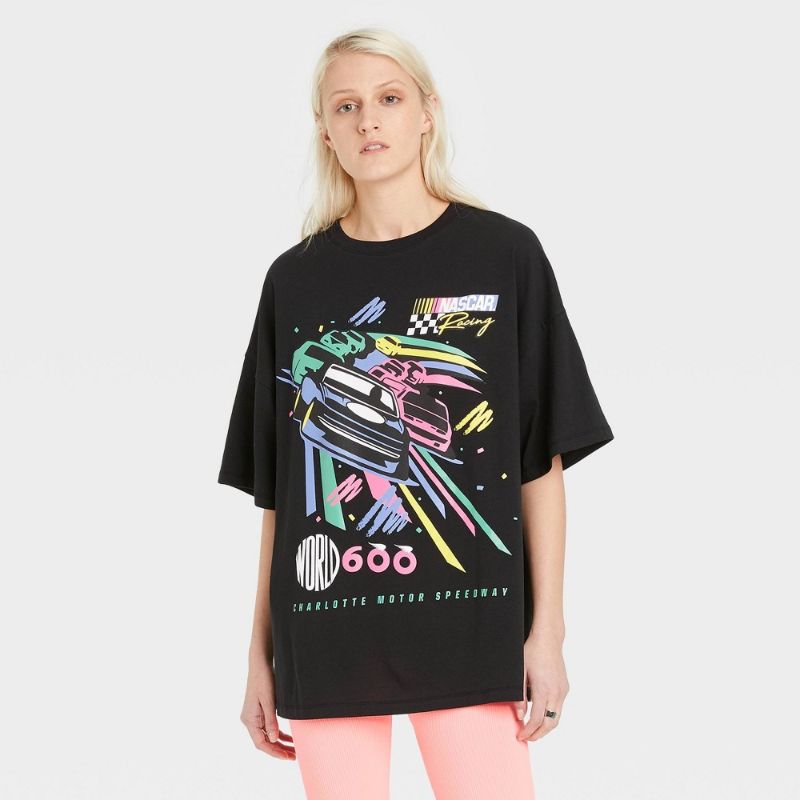 Photo 1 of SIZE: XL - Women's Nascar Oversized Short Sleeve Graphic T-Shirt -
