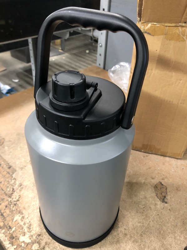 Photo 2 of 
Arslo Large Insulated Water Jug With Handle, One Gallon Insulated Water Bottle, One Gallon128 oz GRAY