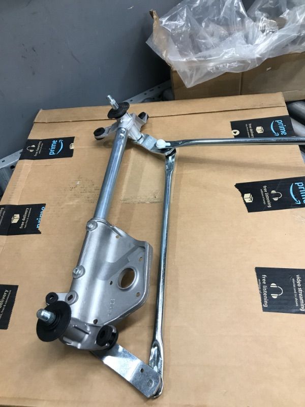 Photo 2 of *USED ITEM, INCOMPLETE, PART ONLY**
A-Premium Front Windshield Wiper Transmission Linkage Compatible with Audi A4 A4 Quattro S4 Volkswagen Passat 2001 2002 2003 2004 2005 602-603