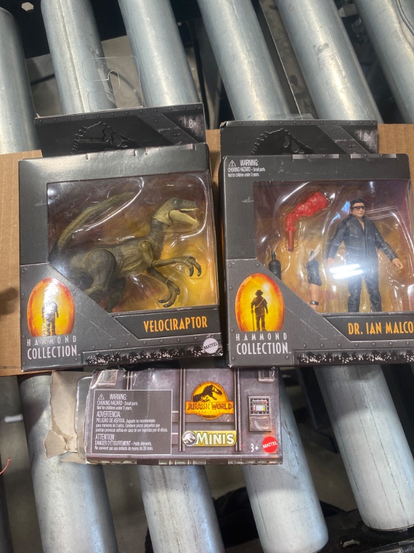 Photo 1 of Bundle of Jurassic Park Toys 3pk